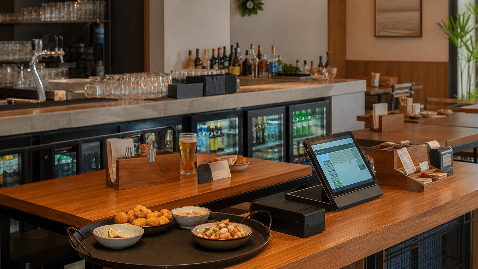 Balcao de bar com atendimento e controle de pedidos